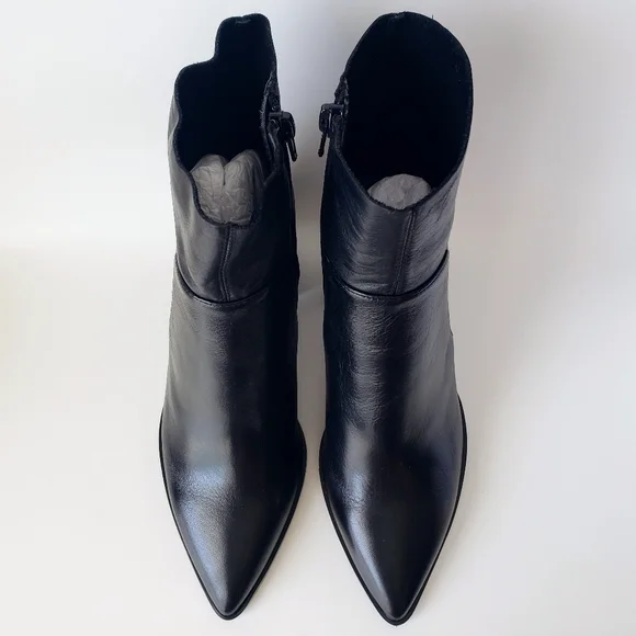 Tony Bianco Brazen Black Leather Ankle Boots Pointed Toe Midi New Size 7.5 - Picture 8 of 13